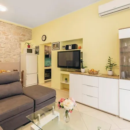 Apartment Lubina Pula Exterior photo